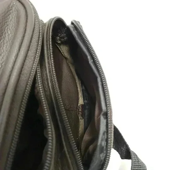 APC Leather Fanny Pack Bag Vintage Brown Unisex - Picture 6 of 9